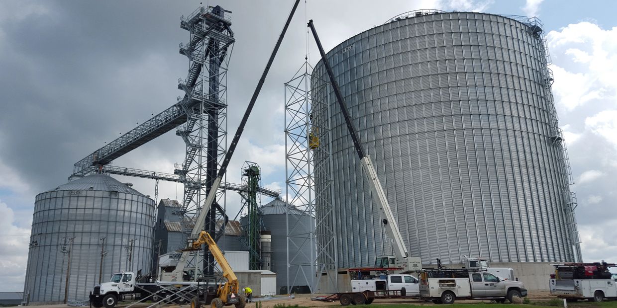 D & B AgroSystems AgroSystems Hubbard, Iowa D & B AgroSystems